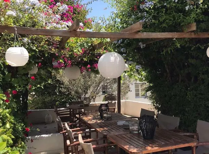 Apartment Maria's Garden *